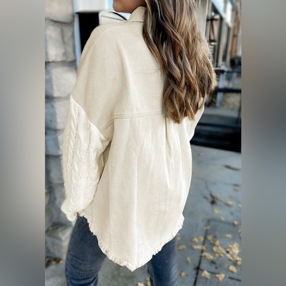 Cream Denim n Sweater Jacket🔥 - Picture 2 of 4